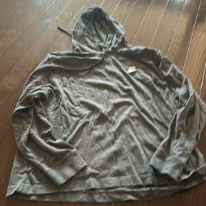 Men’s Nike long sleeve hooded shirt